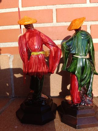 Pareja figuras chinos resina