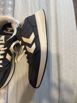 Zapatillas Hummel negras hombre