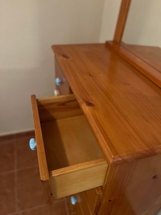 Cómoda (5 cajones) + Espejo