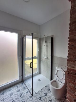 Instalaciones, reparaciones Y 
REFORMAS.
