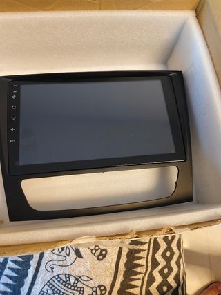 Pantalla Android Mercedes CLS. NUEVO! Modelo 2005
