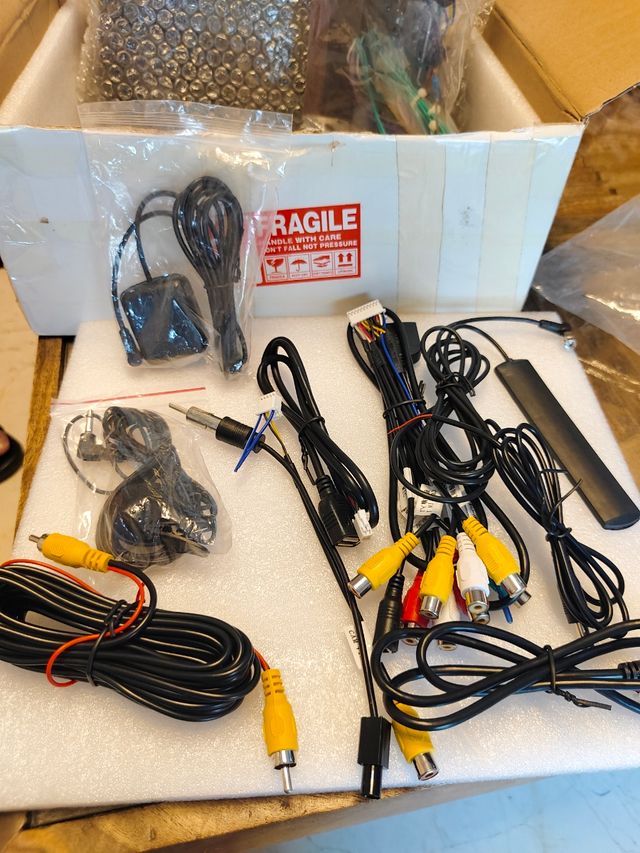 Pantalla Android Mercedes CLS. NUEVO! Modelo 2005