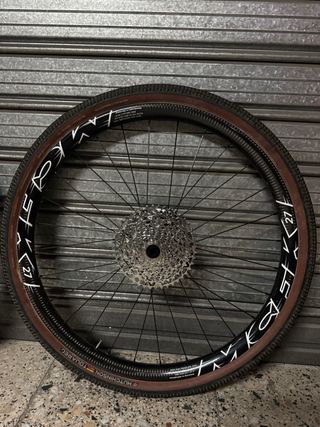 Ruedas Carbono Gravel 27.5" MCFK