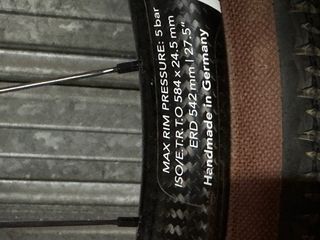 Ruedas Carbono Gravel 27.5" MCFK