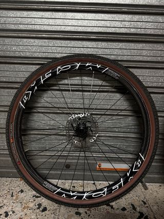 Ruedas Carbono Gravel 27.5" MCFK