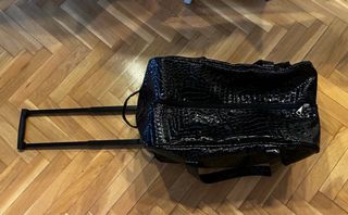 Bolso viaje negro - símil Piel cocodrilo
50x30x30