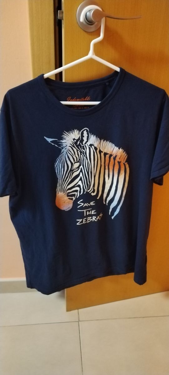 Camiseta Indomitable cebra