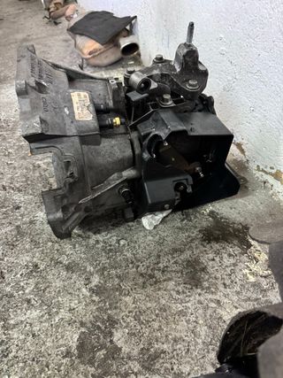 Caja cambios con grupo corto Fiesta ST 150