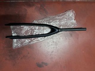 Horquilla carbono 27.5" MTB