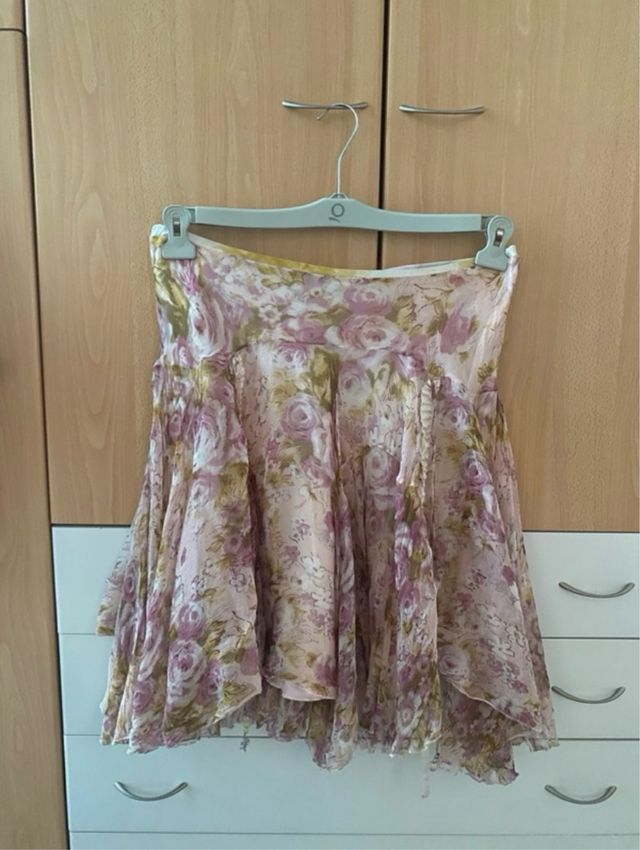 Completo floreale boho twinset modello romantico