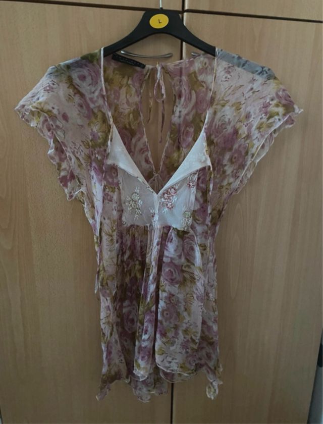 Completo floreale boho twinset modello romantico