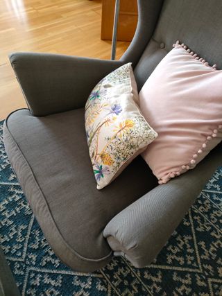 Sillón orejero Ikea gris