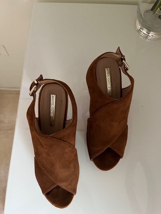 Cuñas ante marrón plataforma talla 39