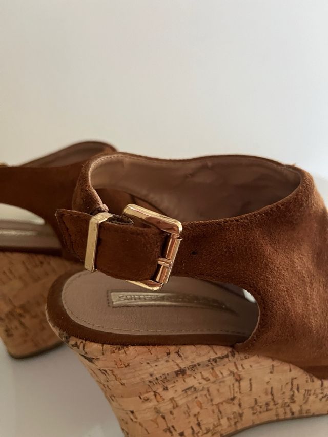 Cuñas ante marrón plataforma talla 39