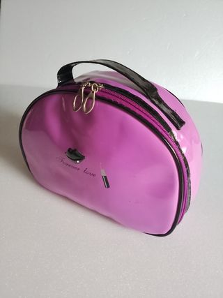 Neceser morado fashion.