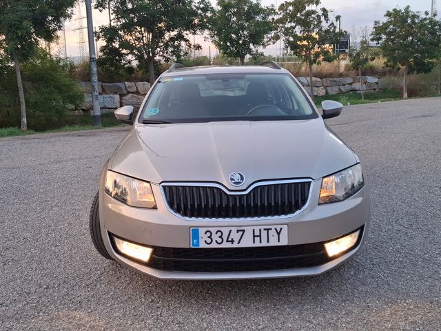 Skoda Octavia 2014 1.4 TSI 140 CV IMPECABLE