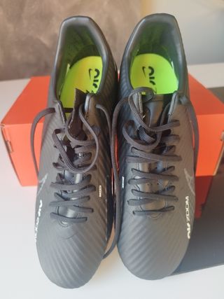 Botas Nike Air Zoom Fútbol Niño