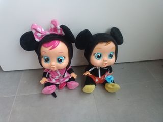 Muñecos Llorones Mickey y Minnie