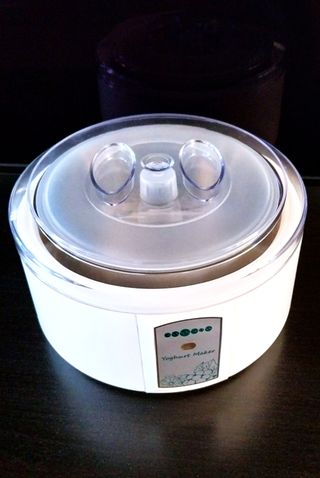 YOGURT MAKER CSSCOS SNJ-510