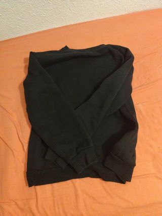 Suéter Armani negro