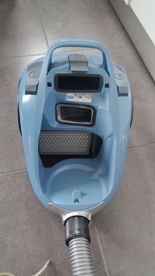 Aspiradora Rowenta Compact Power XXL