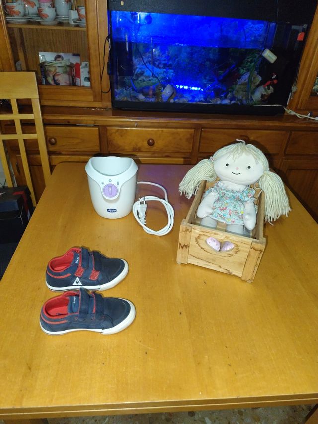 Calienta biberones + Zapatillas niño
