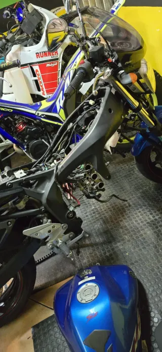 Yamaha FZ6 S2 azul 2007