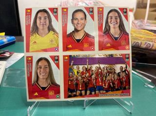 colección completa sin pegar Mundial Fem AUNZ 2023