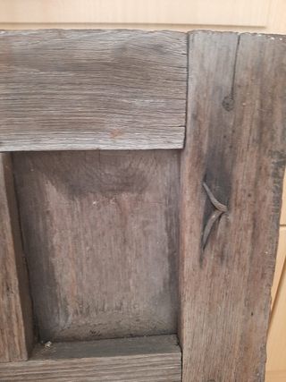 Ventana antigua de madera (150 años)