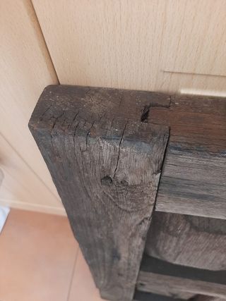 Ventana antigua de madera (150 años)