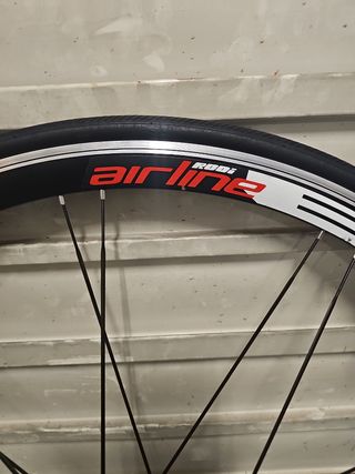 Rueda Carretera delantera