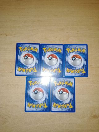 Cartas Pokémon 1999: Pikachu, Zapdos, más