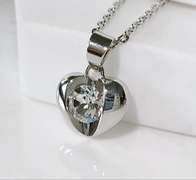 Colgante ORO BLANCO CORAZÓN