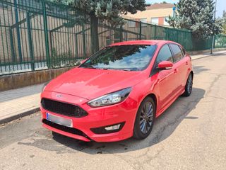 Ford Focus 2017 ST-Line