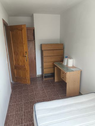 Piso de 3 dormitorios, recien reformado.