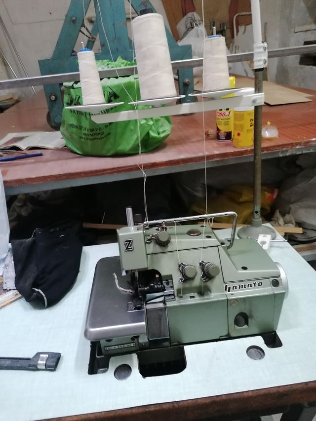 Máquina coser Llamato