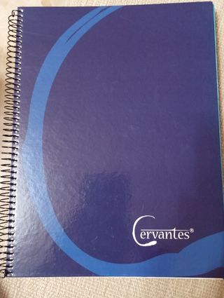 Material escolar nuevo.