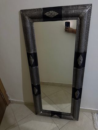 Espejo marroquí negro y plata