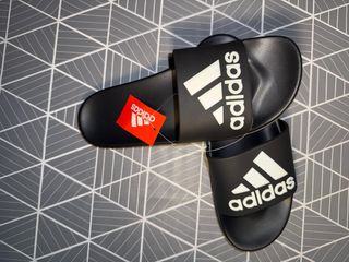 Chanclas Adidas - Negras