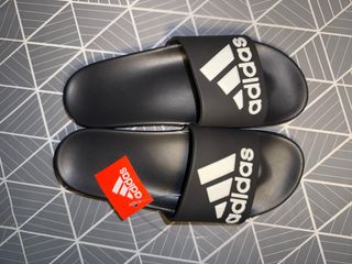 Chanclas Adidas - Negras
