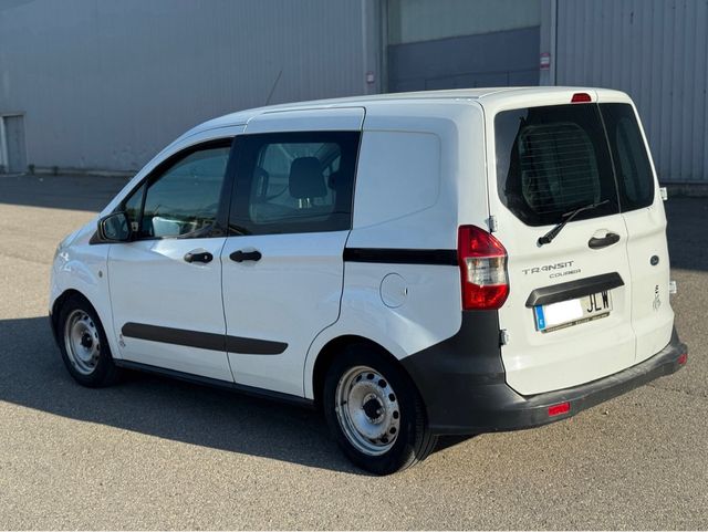 Ford Transit Courier 2016