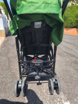 Silla paseo Inglesina compacta verde