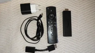 TV Philips Negra.42 pulgadas + Fire TV 4K + Mueble