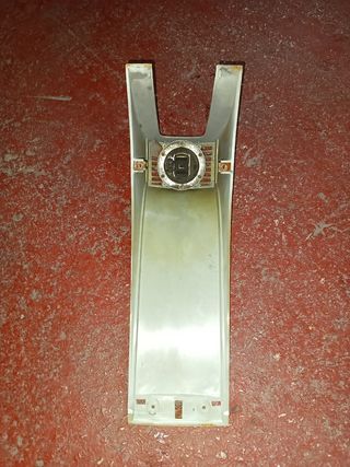 Carcasa claxon Vespa 200