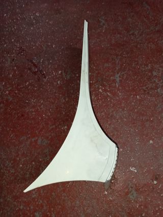 Carcasa claxon Vespa 200