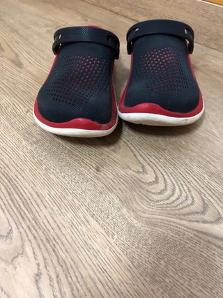 Crocs Classic 
