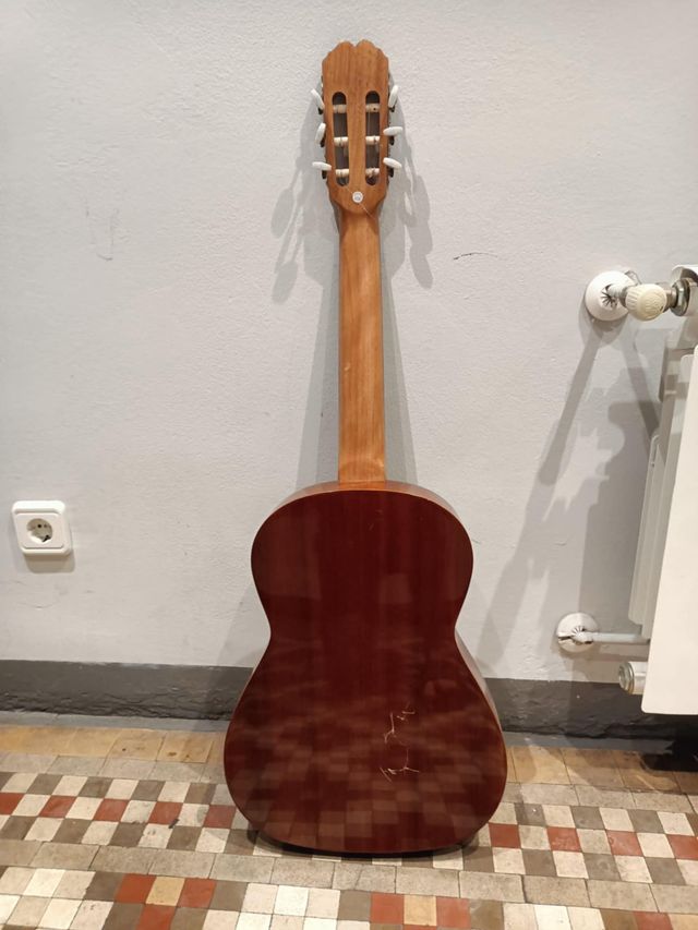 Guitarra Admira: Fiesta Keller