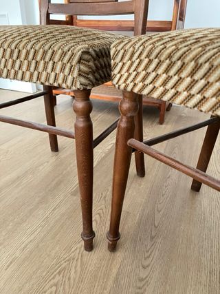 2 Sillas comedor madera rústicas