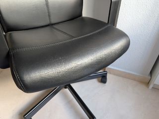 Silla escritorio negra IKEA MILLBERGET
