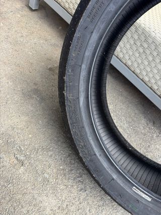 5 Neumáticos Slick Moto usados